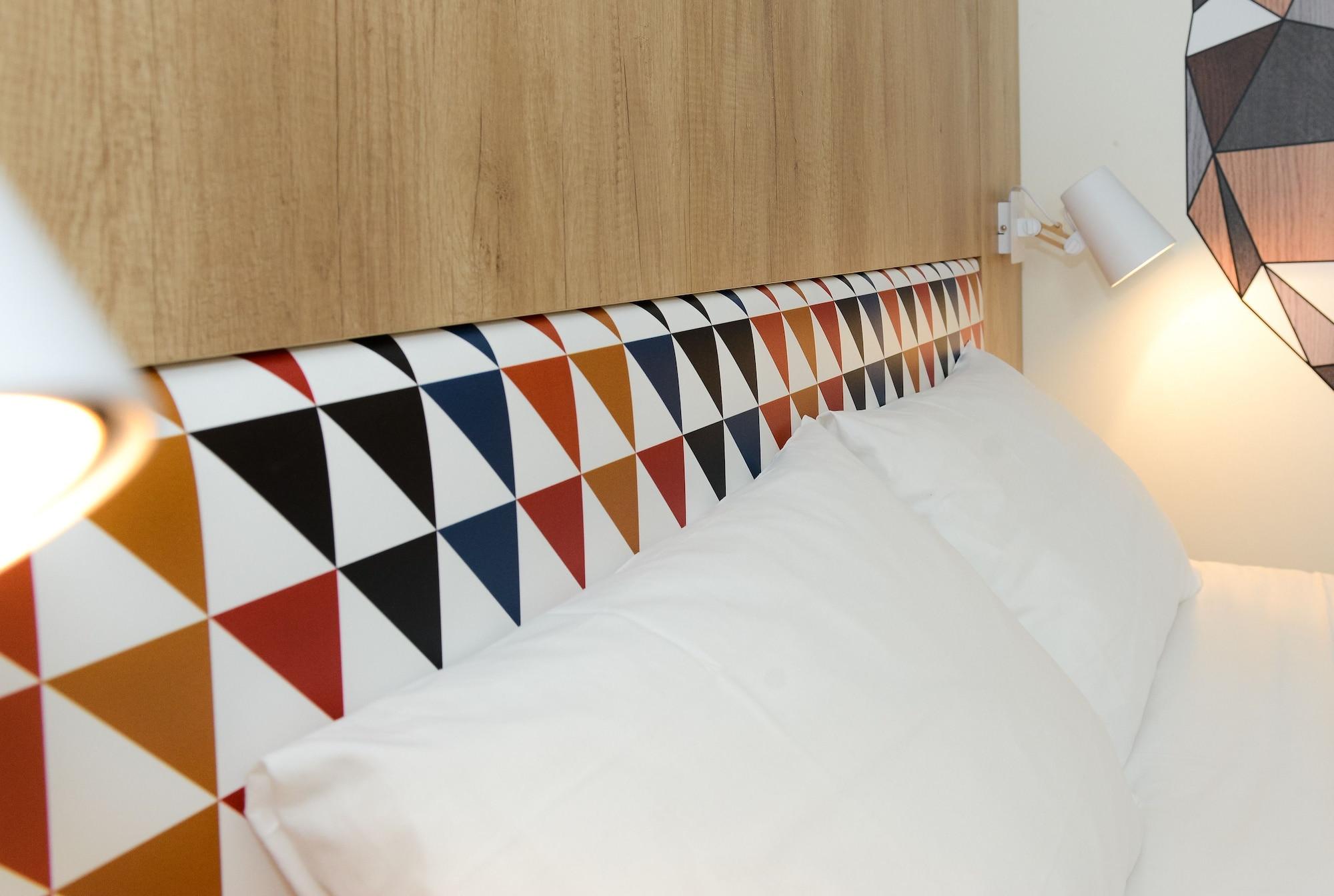 Ibis Styles Caen Centre Historique Hotel Exterior foto