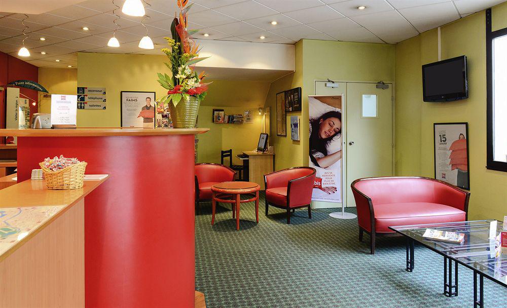 Ibis Styles Caen Centre Historique Hotel Exterior foto